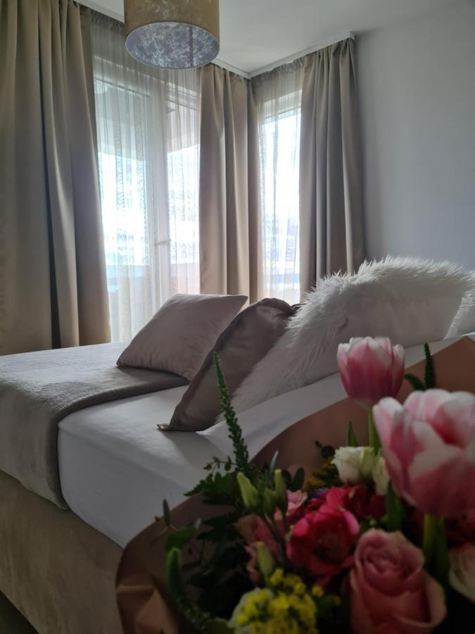 Luxury Helena Kastela