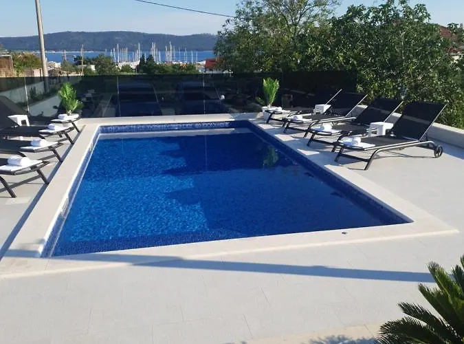 Luxury Villa Helena